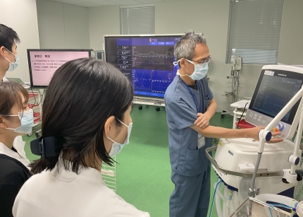 侵襲的陽圧換気の設定の変更演習